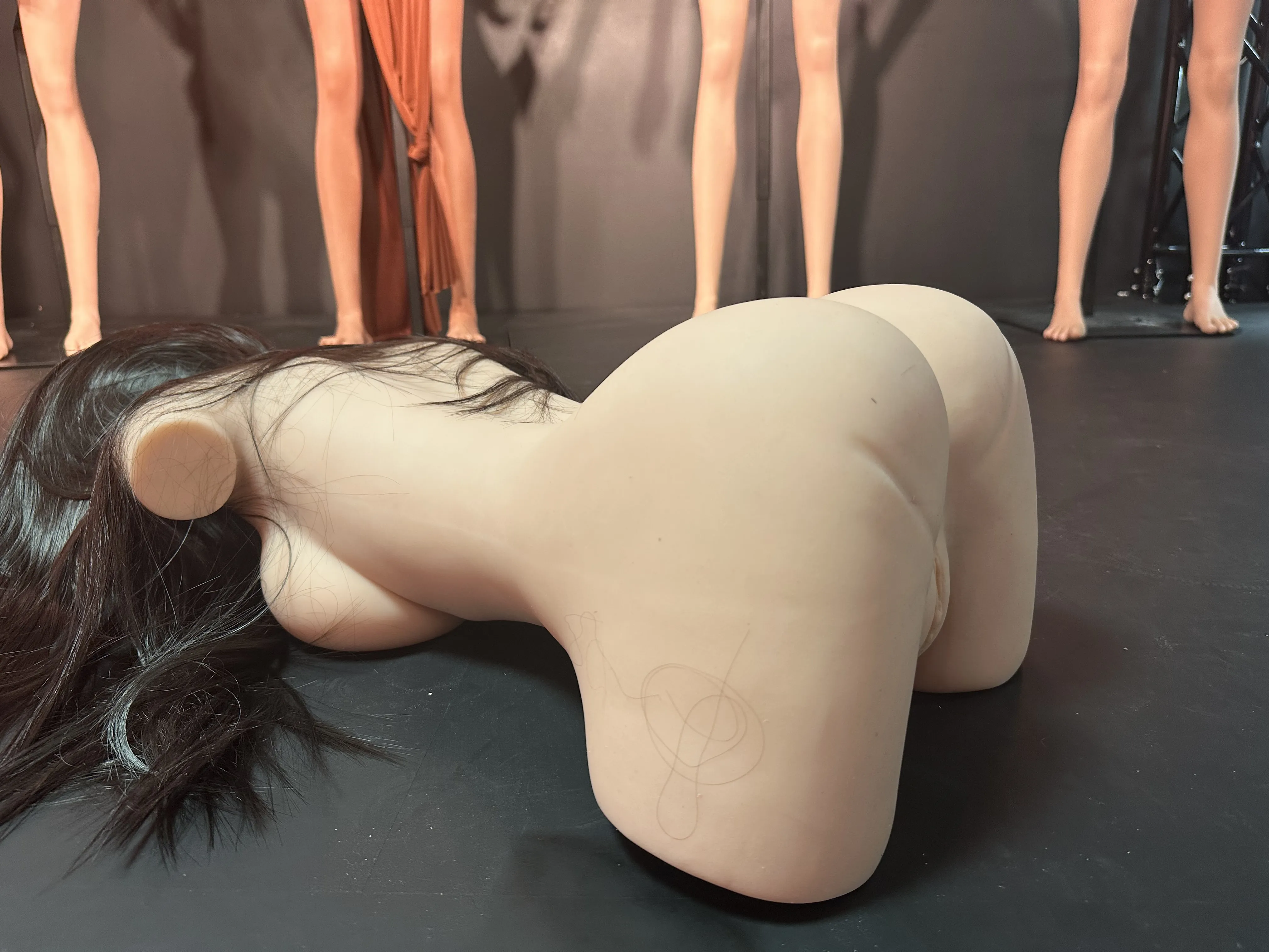 WM Doll B2 Torso - Kopf: #162 - Ausstellungsstück!